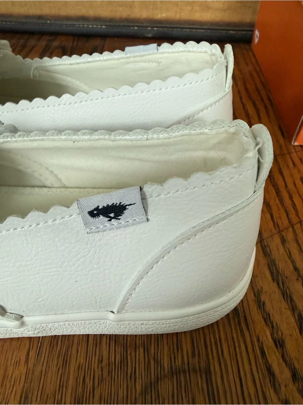 Rocket Dog White Scalloped Edge Slip-On Sneakers
